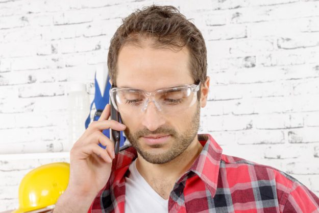 DIY vs. Professional Electrician DIY vs. Professional Electrician